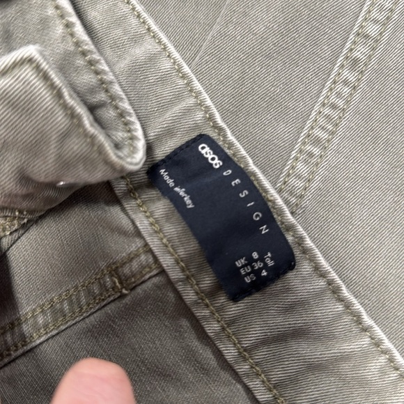 ASOS pants 4 tall // 083044 - Picture 2 of 2